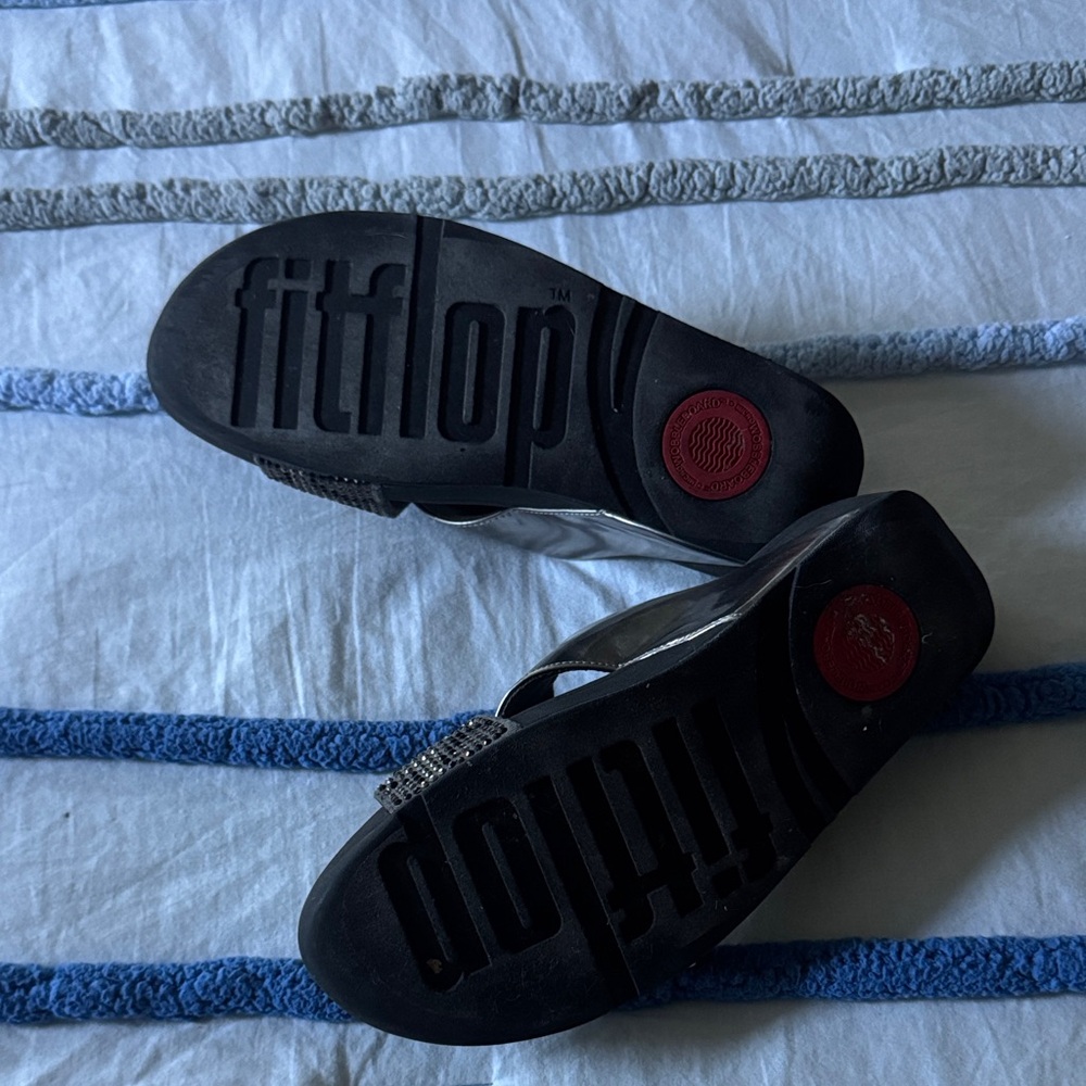 Like New Fitflop Brand Black and Silver Slide Sandals Size 10 - Picture 2 of 5